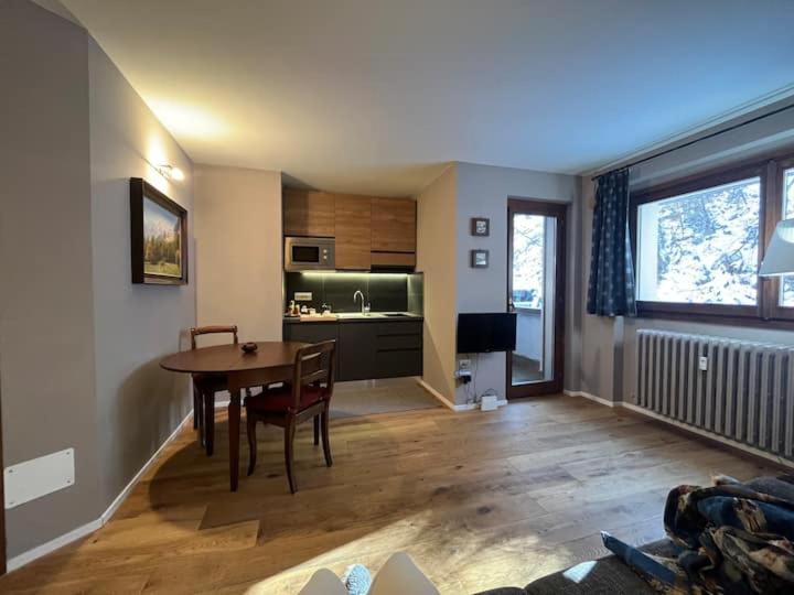 Apartmán Raffinato Ed Accogliente Monolocale Di Montagna Breuil-Cervinia Exteriér fotografie